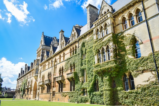 Indian Student ? Get Admission in Oxford University with Scholarship in 2024